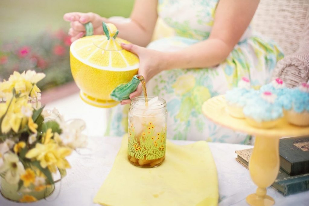 tea-time-person-summer